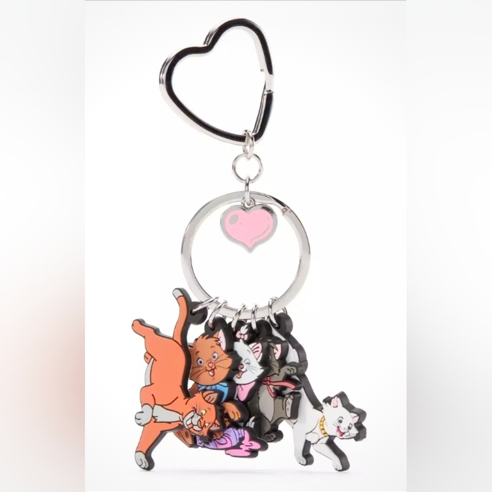 Disney Aristocrats Cute Cat Purse Charm Keychain with Pink Heart